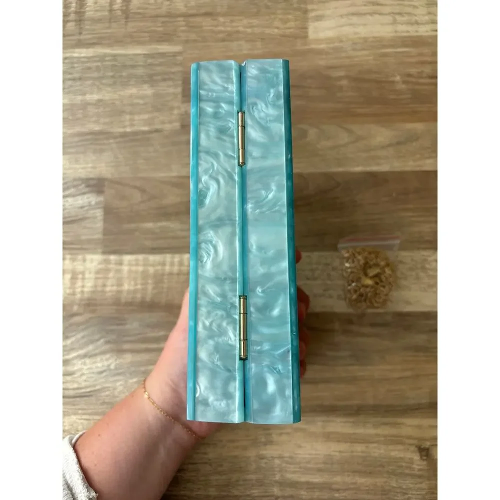 Morgan & Taylor Arya Clutch in Blue